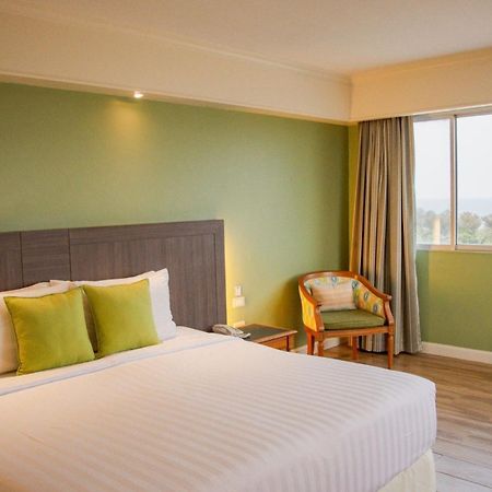 Hua Hin Grand Hotel And Plaza - Sha Extra Plus Экстерьер фото